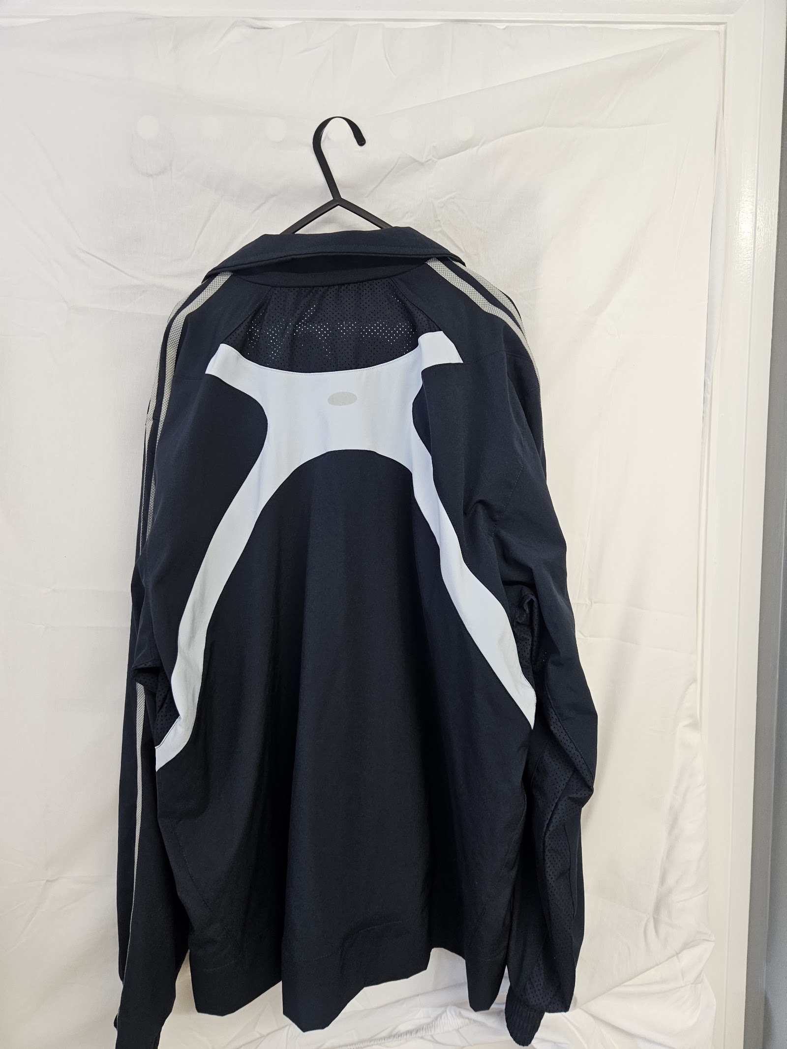Genuine Adidas Navy and white Clima365 sports jacket, Large, photo 3