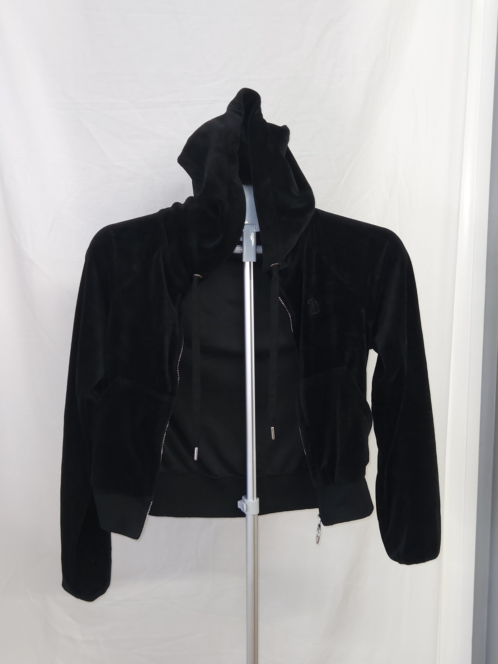 Juicy Couture Black Velour Rhinestone Zip Hoodie Size XS