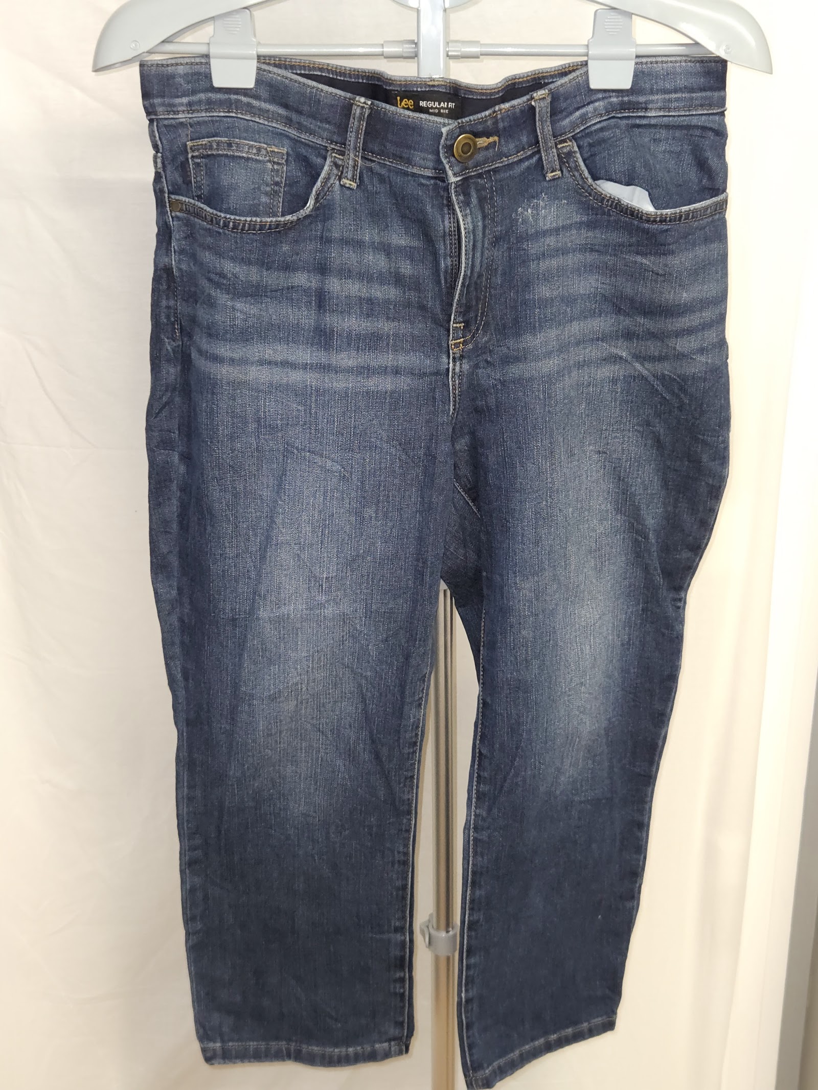 Lee Women's Regular Fit Mid Rise Capri Jeans Size 10 Medium