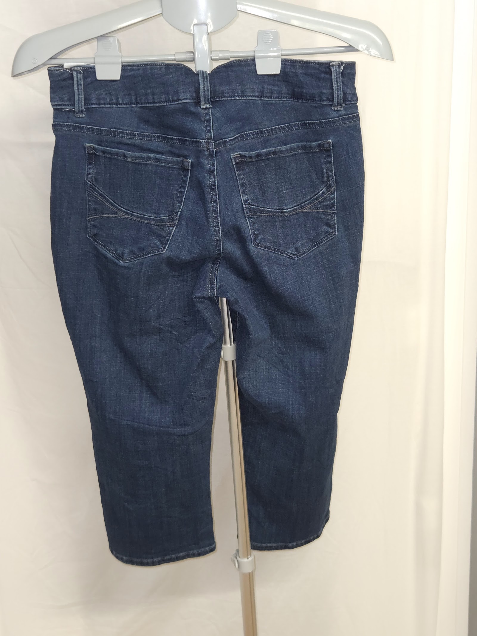 Genuine Riders by Lee Mid Rise Dark Blue Capri Jeans, 5 / M, photo 3