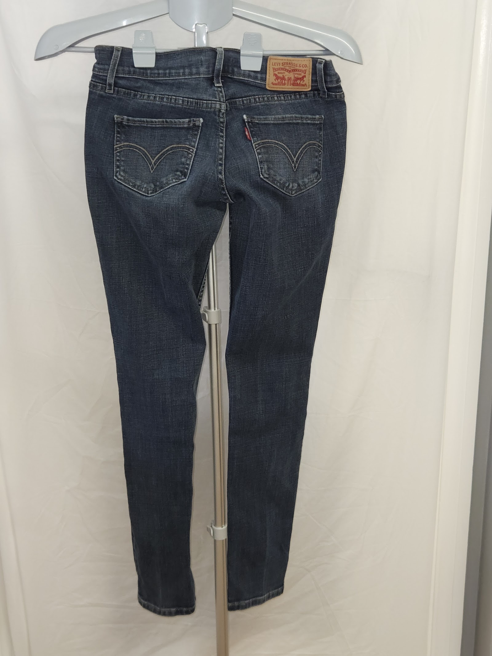 Genuine Levi's 524 Skinny Dark Blue Jeans Size 26, 26, photo 2