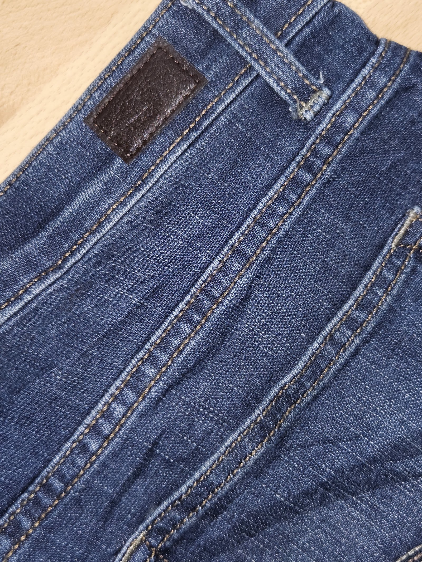 Genuine Lee Women's Regular Fit Mid Rise Capri Jeans Size 10 Medium, 10 Medium, photo 3