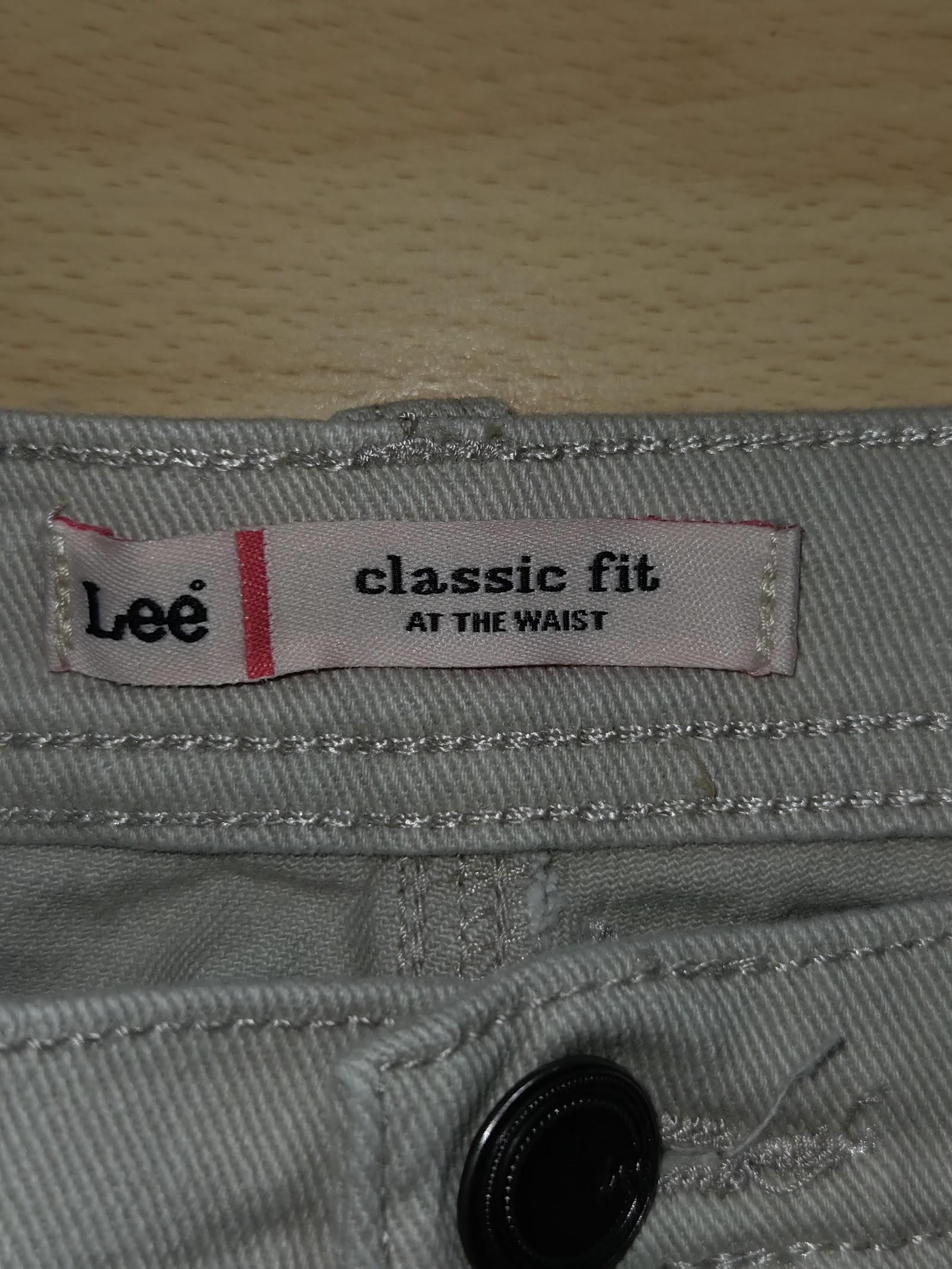 Genuine Lee Light Stone Classic Fit Capri Jeans, 12 Medium, photo 3