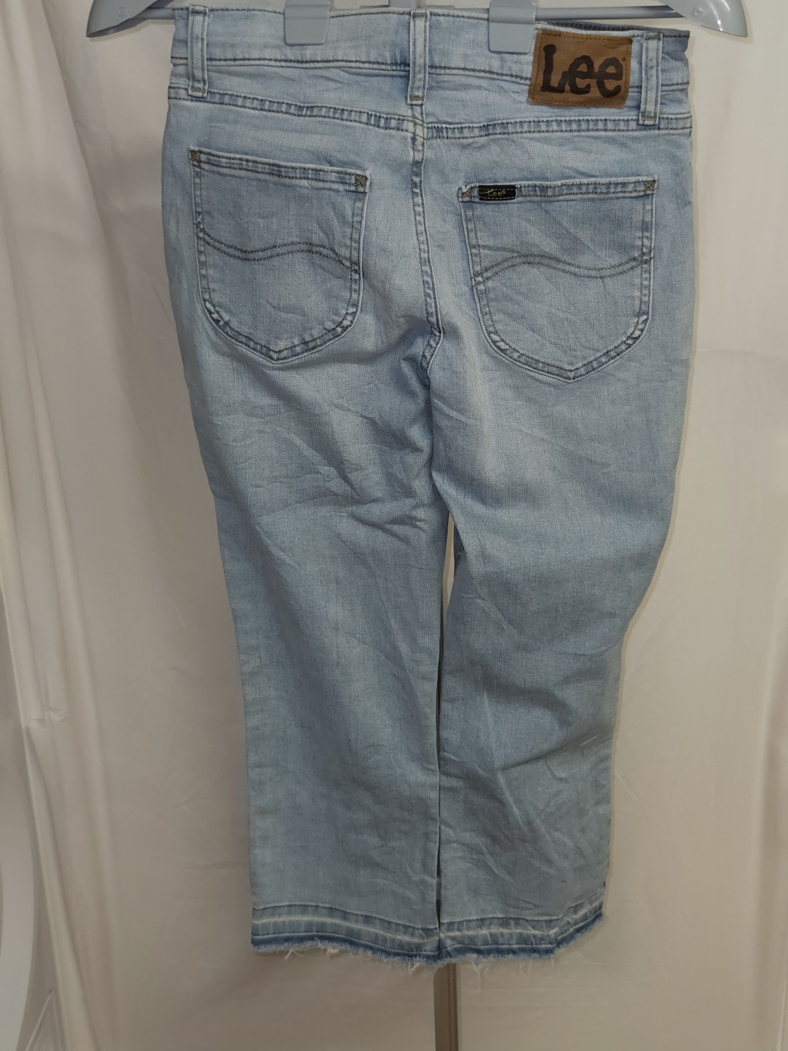 Genuine Lee Light Blue Raw Hem Cropped Jeans, Measured W29 approx., photo 2