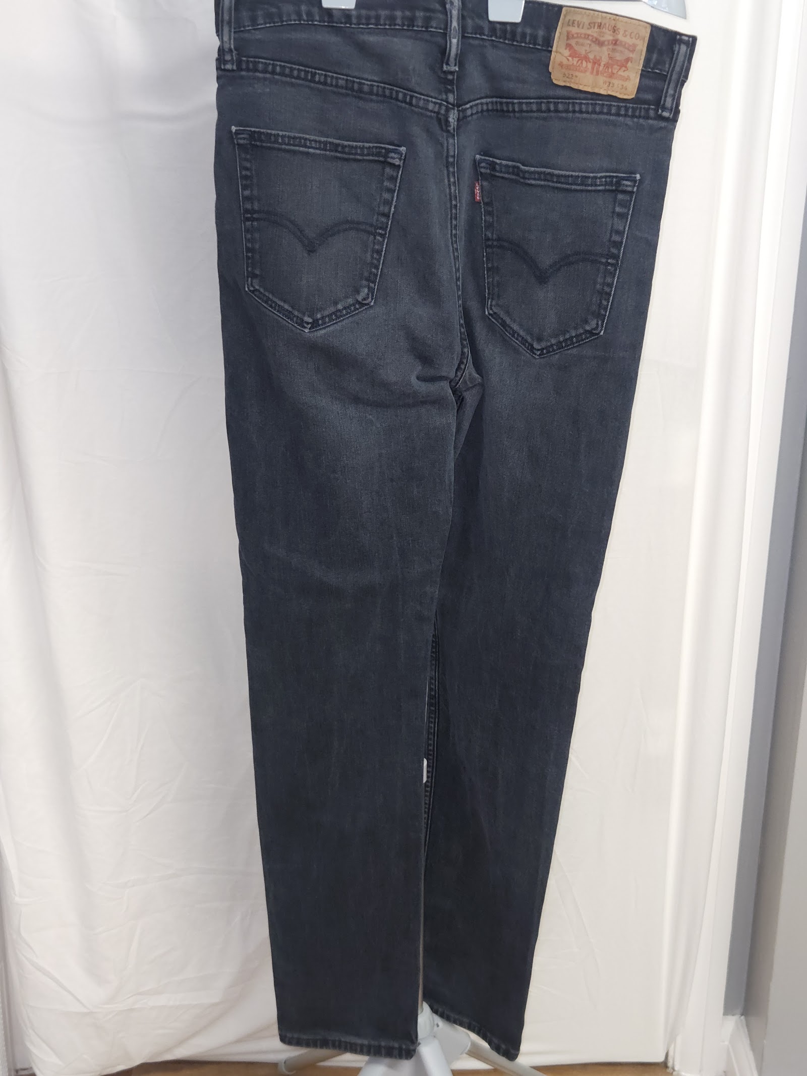 Genuine Levi’s 522 dark-wash slim-taper jeans, W33 L34, photo 2