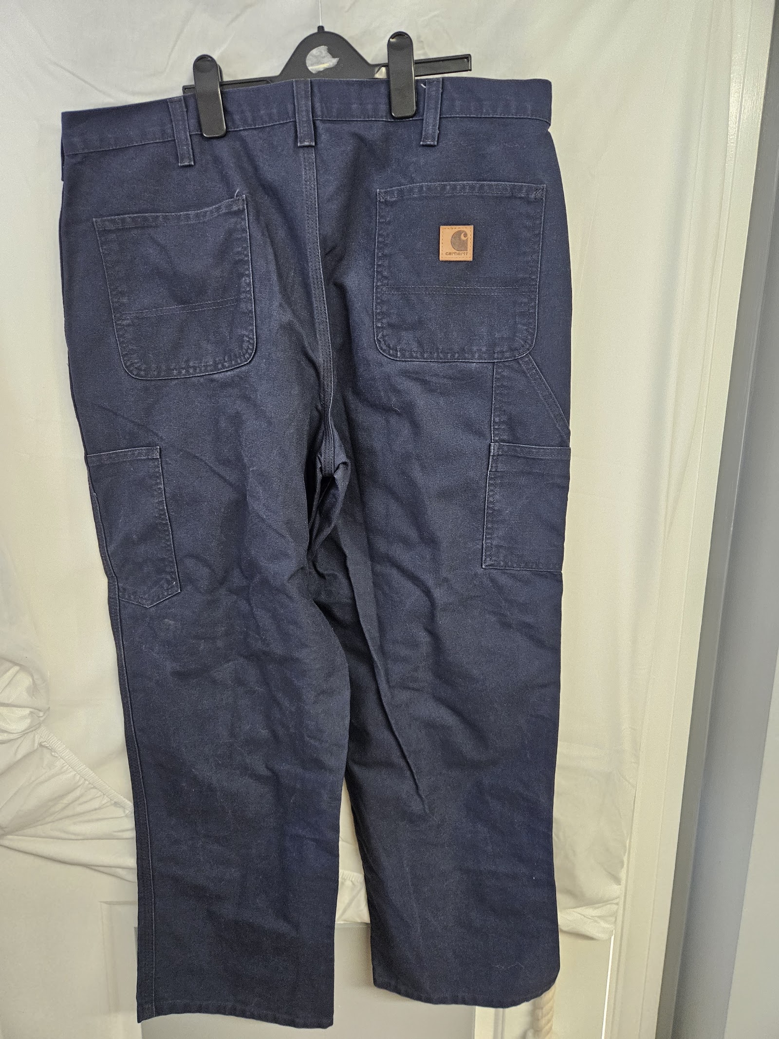 Genuine Carhartt Navy Dungaree Fit utility trousers, W38 L30, photo 2