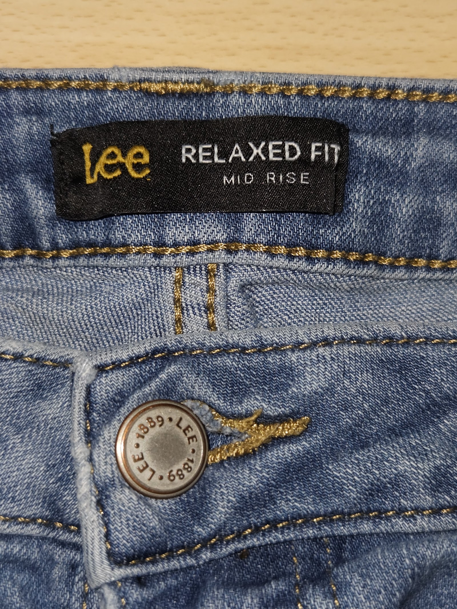 Genuine Lee Relaxed Fit Mid Rise Raw Hem Cropped Jeans, Measured W32 approx., photo 3