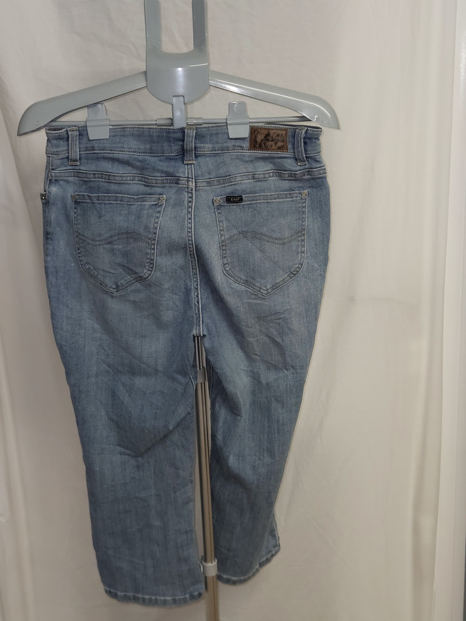 Genuine Lee Mid Blue Five Pocket Cropped Jeans, 12 Medium, photo 2