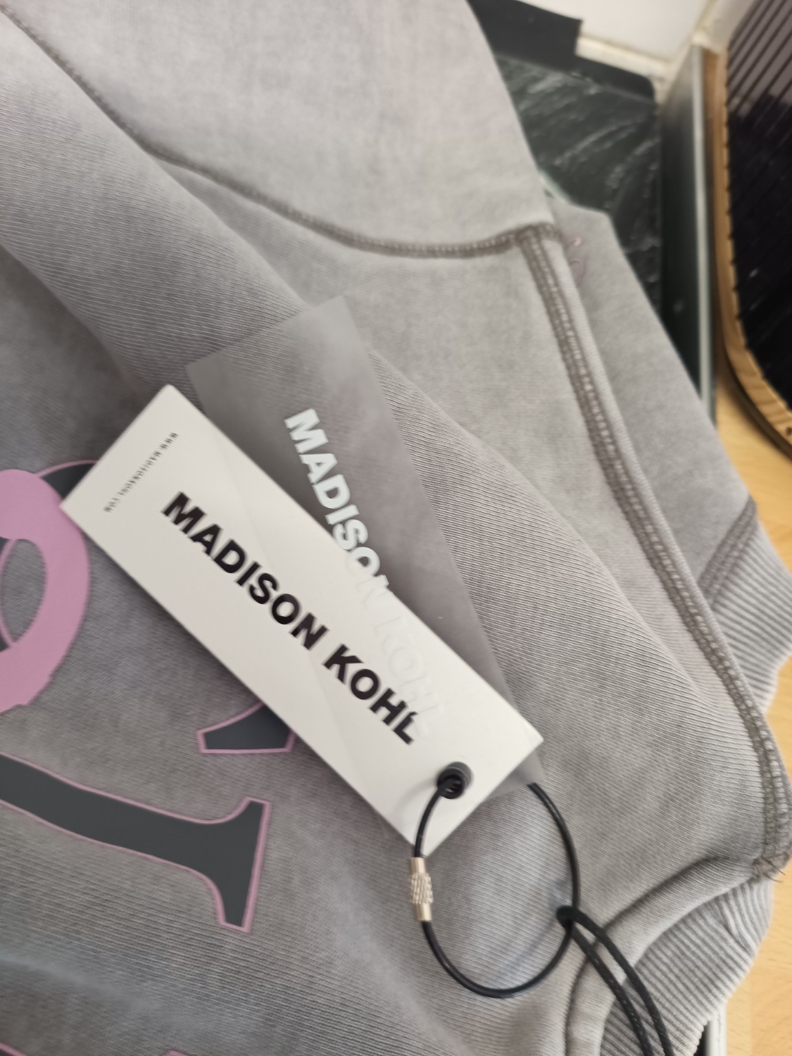 Genuine Madison Kohl Grey-wash Club 2019 two-piece sweatshirt and jogger set, Top XL / bottoms XXL, photo 6